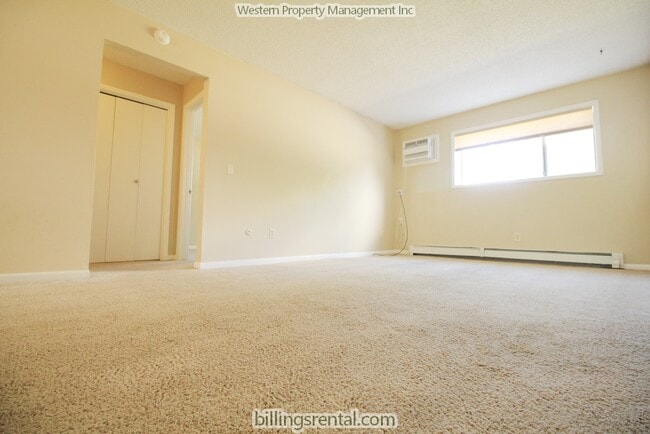 Building Photo - 1644 Kelby Dr Unit #4