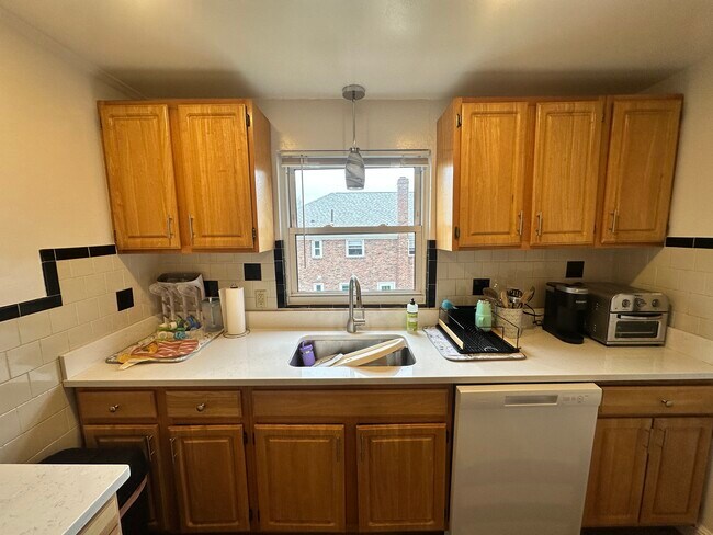 Photo - 32 Bishop Rd Unit 3