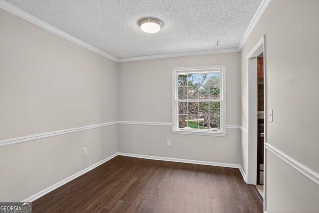 Photo - 53 Monet Ct NW