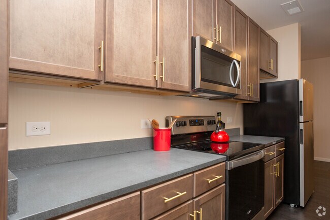 4BR, 4BA - 1,461 SF - Kitchen - The Marshall Louisville