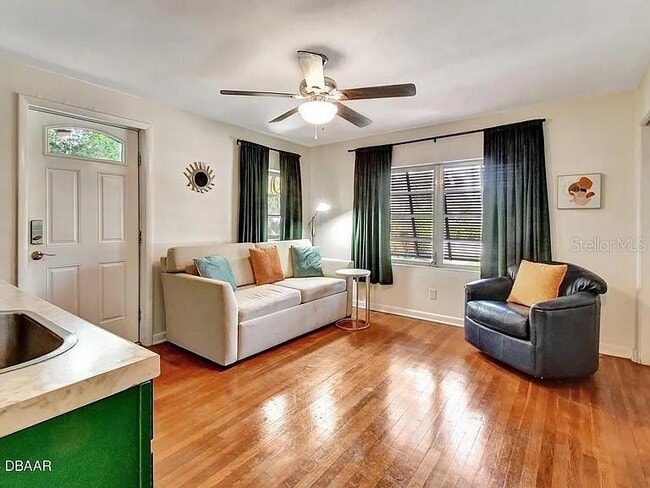 Photo - 311 N Blue Lake Terrace