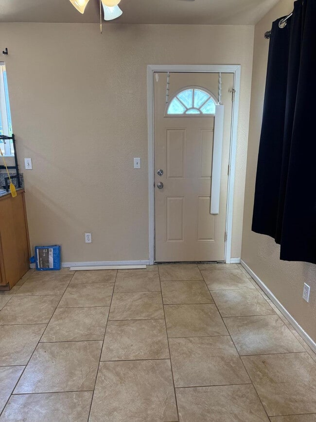 Photo - 1438 N Shill Dr Unit Apt 102