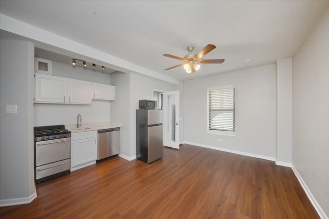 Photo - 1140 N La Salle Dr Unit 307