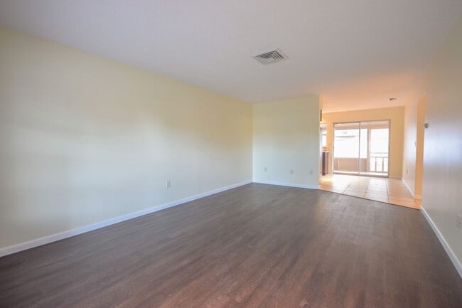 Photo - 3072 Jennings Dr