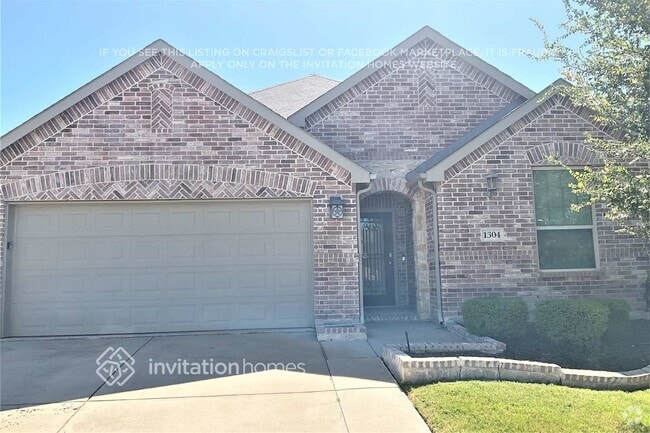 Building Photo - 1304 Roadrunner Dr Rental