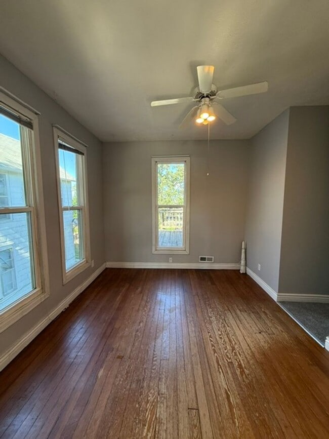 Photo - 1313 S 32nd St Unidad 1313 S 32nd St #2