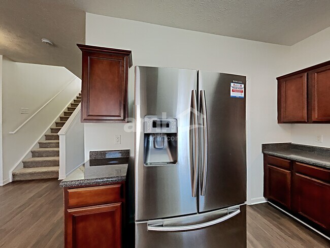 Photo - 600 Pemberton Dr