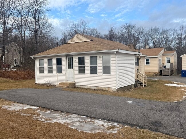 Building Photo - 348 Marshall St