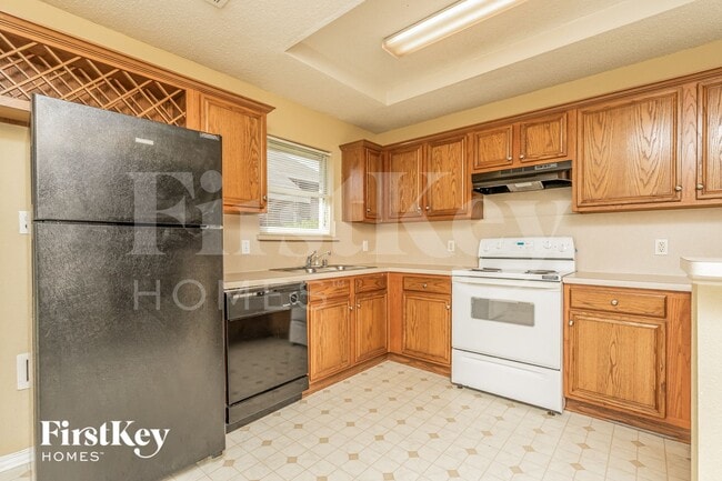 Photo - 137 Sequoia Rd