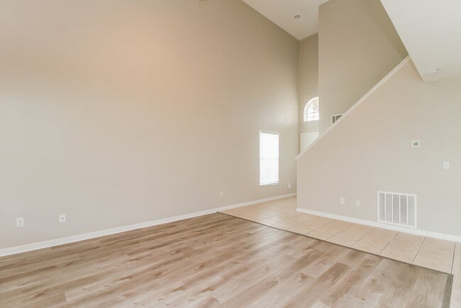 Photo - 15261 Harrowgate Way