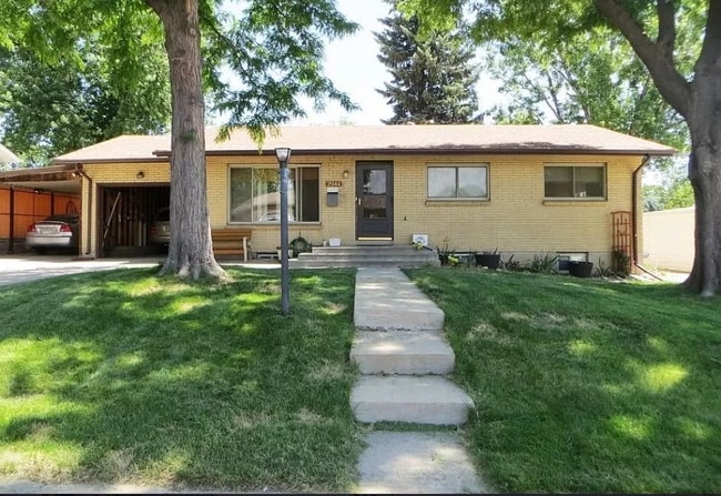 Building Photo - 2944 S Winona Ct