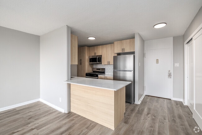 2BR, 1BA - 1,134SF - Kitchen