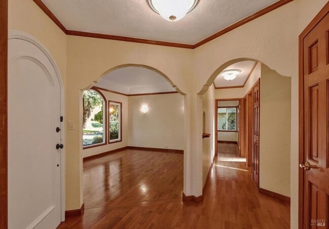 Photo - 520 Juilliard Park Dr