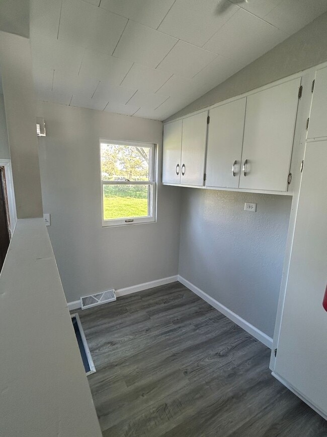Photo - 227 A St