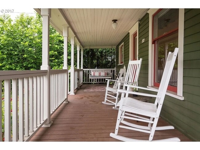 Photo - Beautiful 1898 Country Home