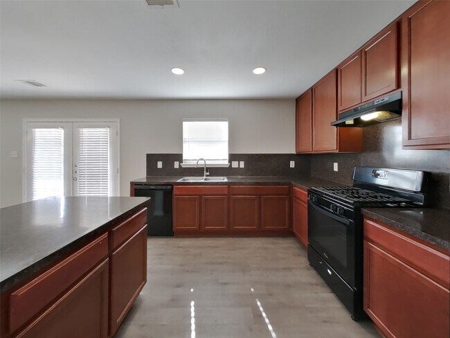 Photo - 7914 Moss Springs Ct