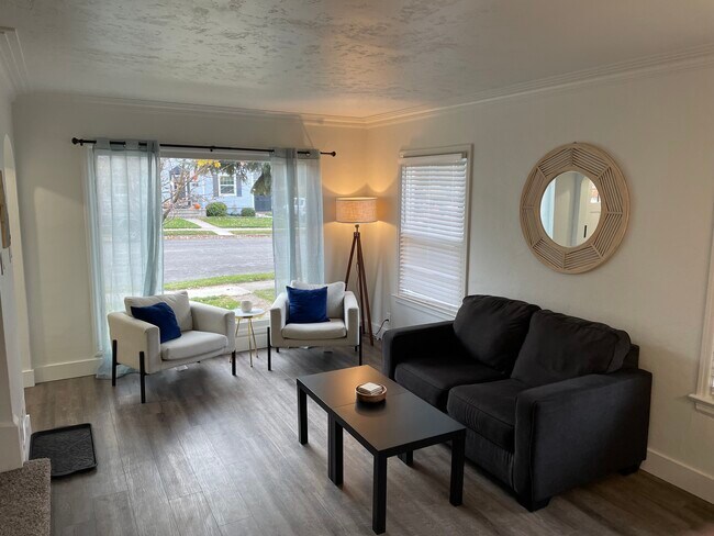 Photo - 546 S 10th Ave Casa Adosada