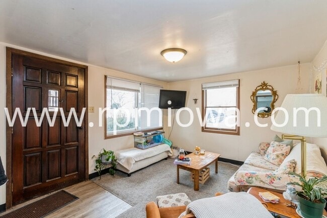 Photo - FENCED IN YARD!! 3 Bedroom, 2 Bath Home in Ames