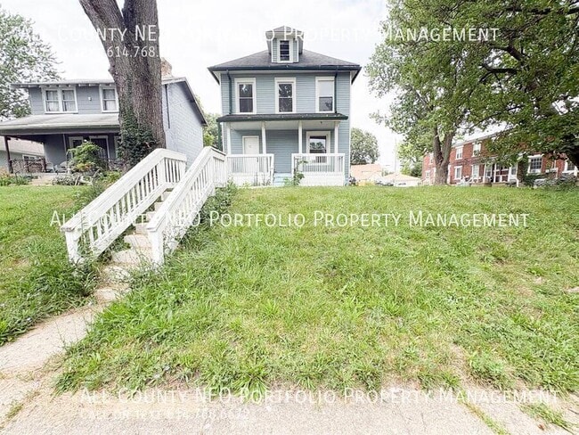 Building Photo - 1994 Floral Ave