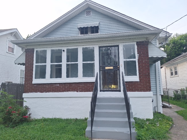 Building Photo - 737 Iowa Ave Rental