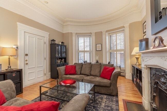 Photo - 439 Shawmut Ave Unit 2