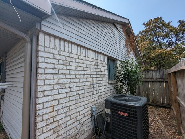 Photo - 1765 Aden Mist Dr