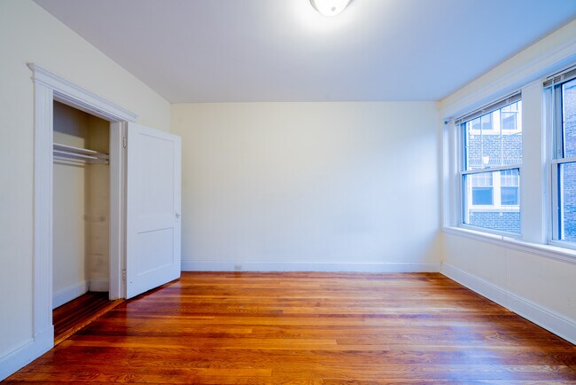 333 Harvard St Unit 9