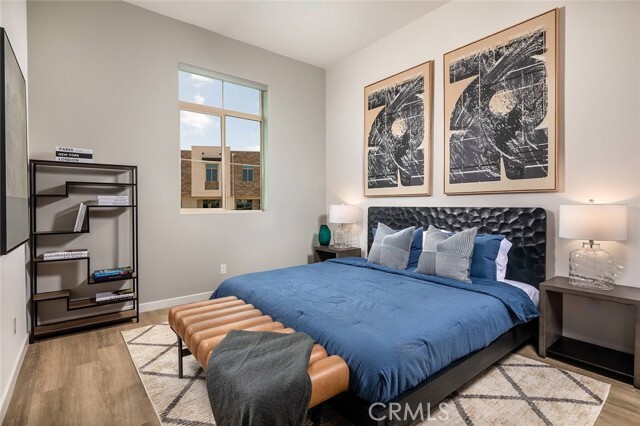 Building Photo - 27866 Viewpoint Dr