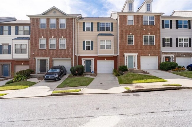 Building Photo - 532 Lantern Wood Dr