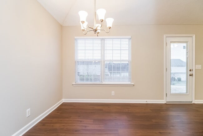 Photo - 7128 Legacy Dr