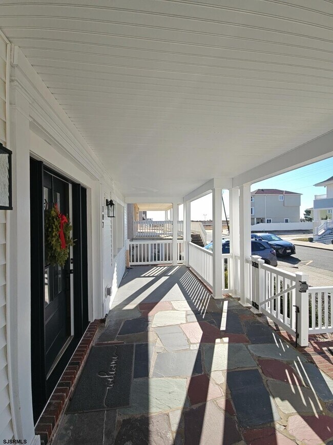 Photo - 107 S Dover Ave