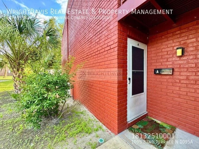 Photo - 1095 82nd Terrace N