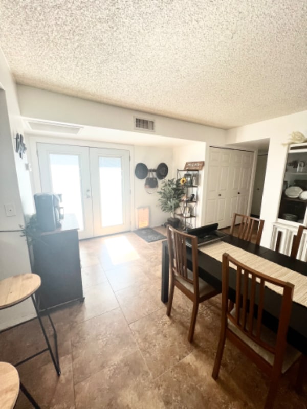 Photo - 5840 W Winchcomb Dr