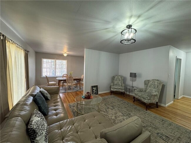 Photo - 3080 Forrest Park Rd SE