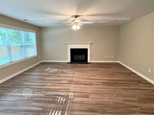 Photo - 3613 Malcolm Manor