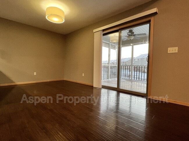 Photo - 1765 Sara Ct