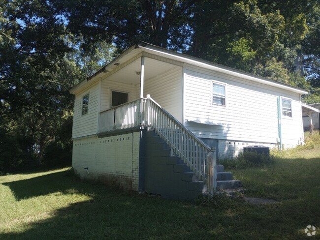 Building Photo - 124 Cobb St Rental