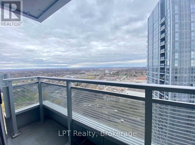 Photo - 255 Village Green Square Unit 2509