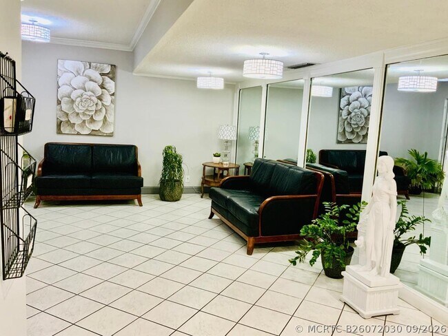 Photo - 4751 NW 21st St Unit 116
