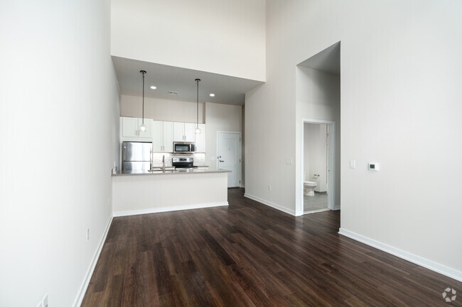 2BR, 2BA - 1,078SF - Living Room/Kitchen