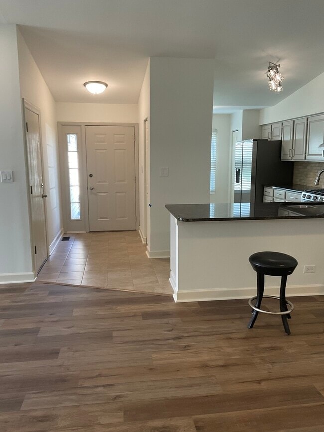 Photo - 1830 Shetland Rd