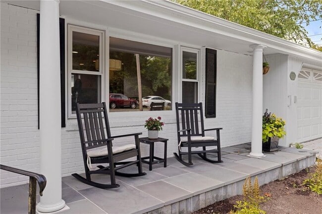 Photo - 331 Third Beach Rd