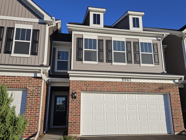 Photo - 5961 Hawkweed Dr Townhome