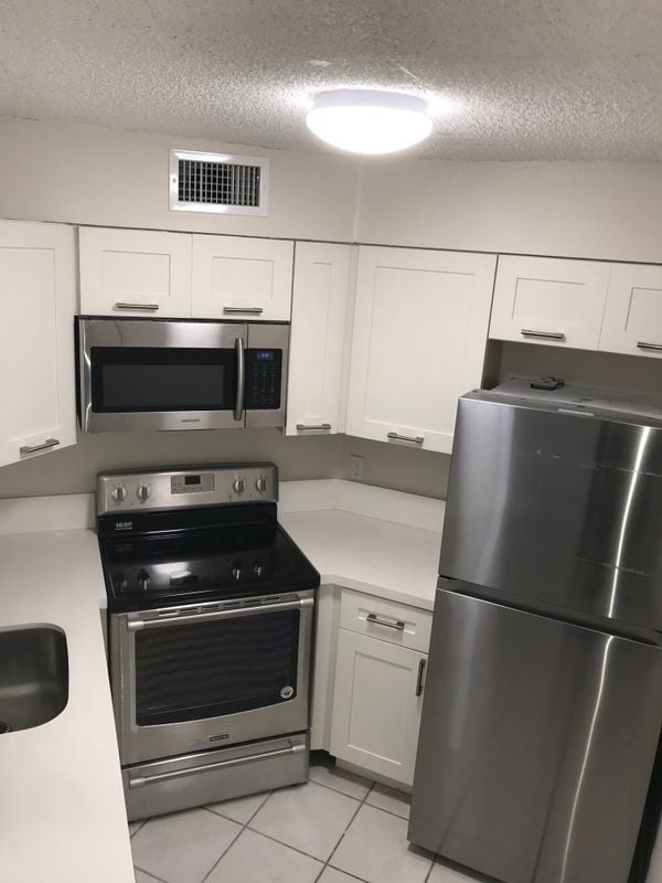 Photo - 216 Lake Pointe Dr