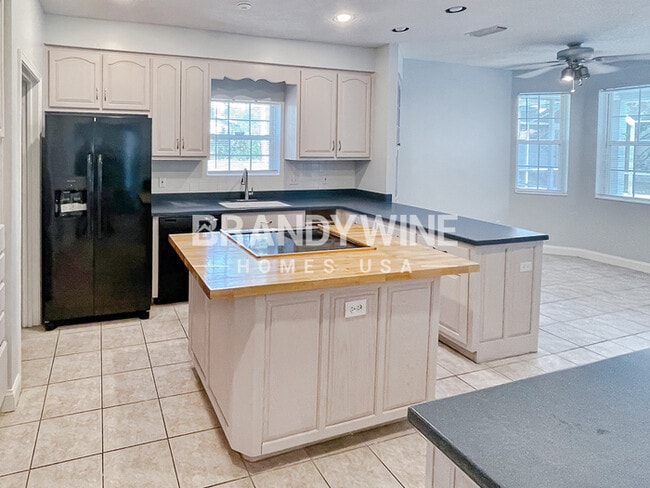 Photo - 6847 Rivercrest Dr