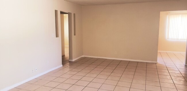 Photo - 7610 Valley Vista Ave