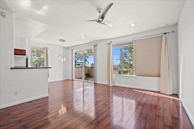Photo - Spacious Open-Concept Summerlin Home with Covered Patio, Fireplace & Ensuite Bedrooms