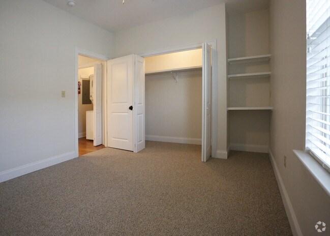 2BR/2BA -1224SF