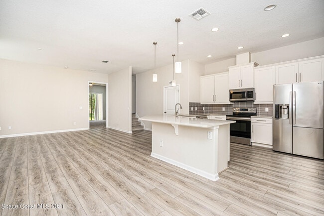 Photo - 706 Lanai Cir