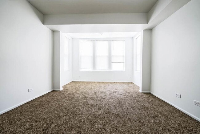 Photo - 6715 S Dorchester